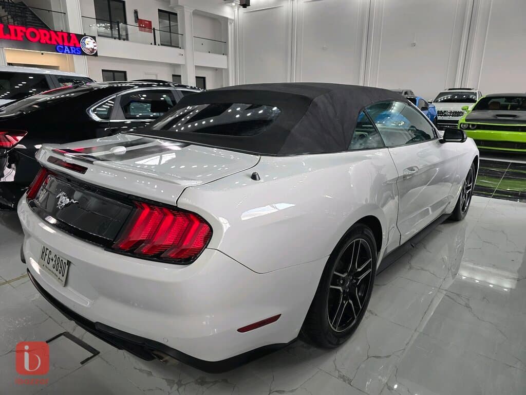Ford Mustang 5