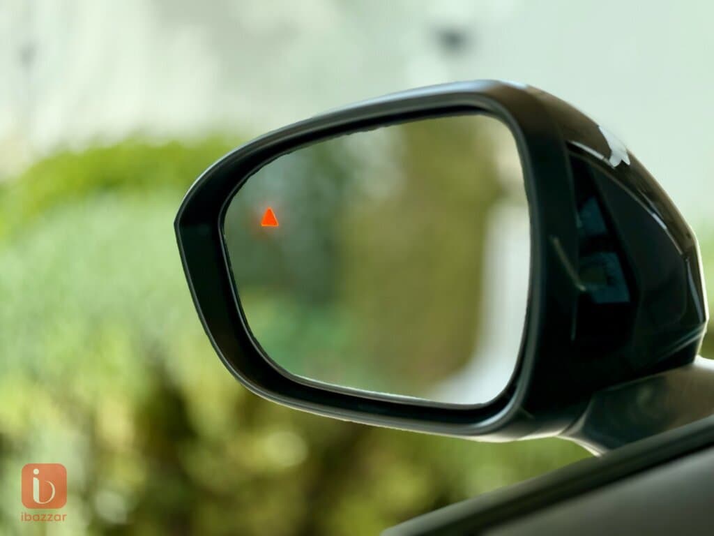 Nissan Kicks SV 13