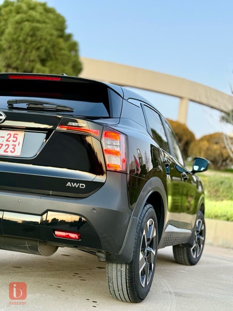 Nissan Kicks SV 6