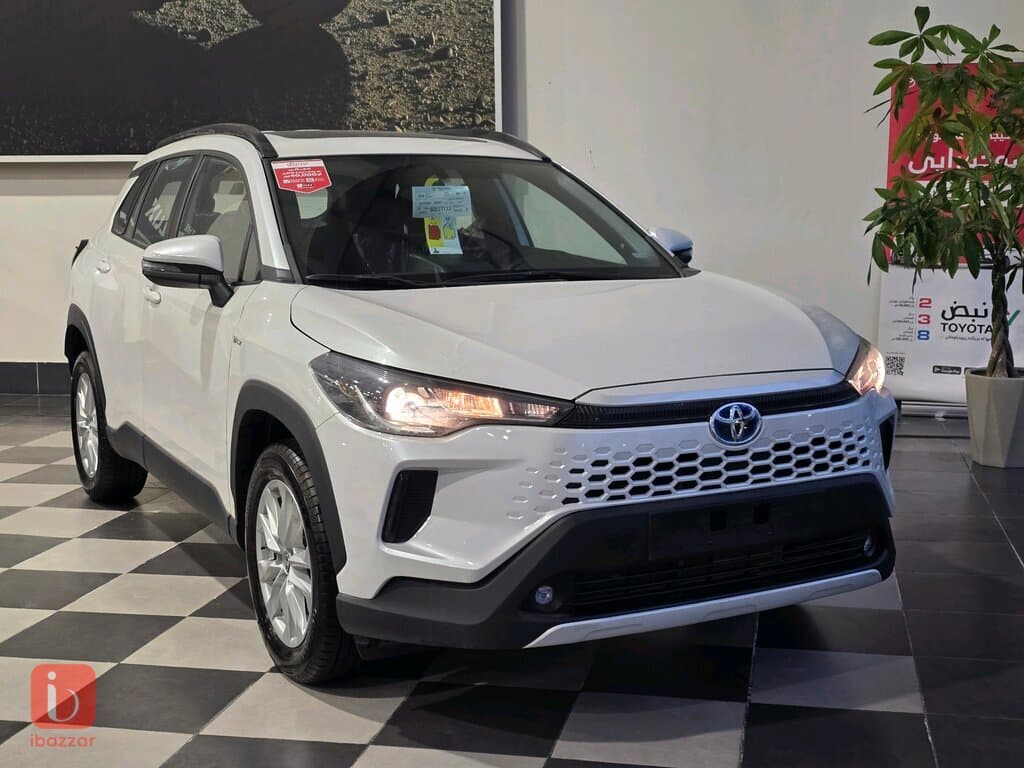 Toyota Corolla Cross 1