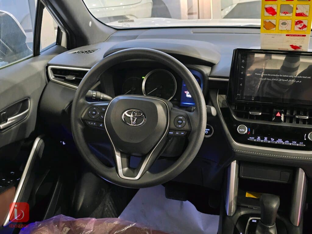 Toyota Corolla Cross 7
