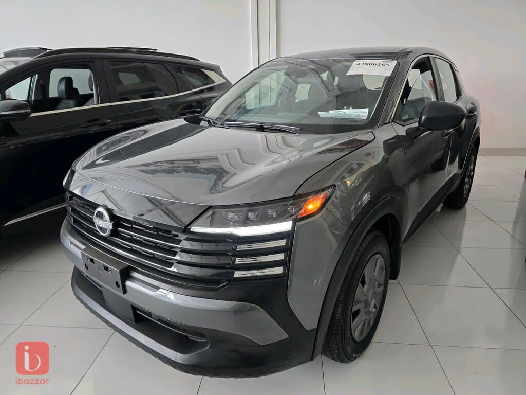 Nissan Kicks S 2