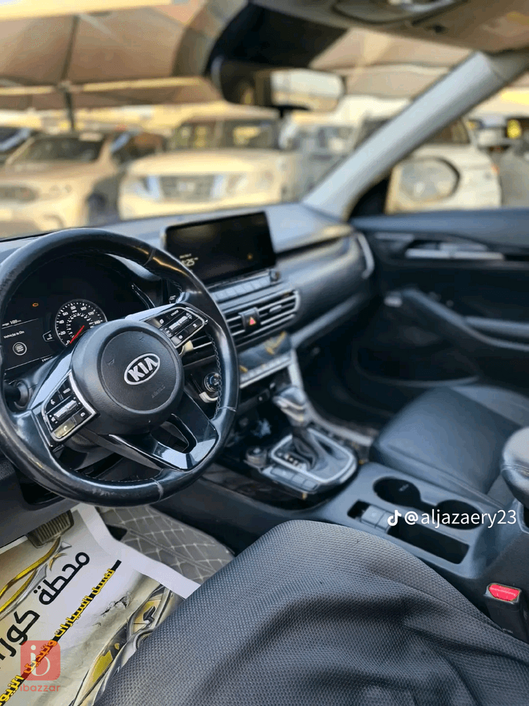 KIA Seltos SX 8