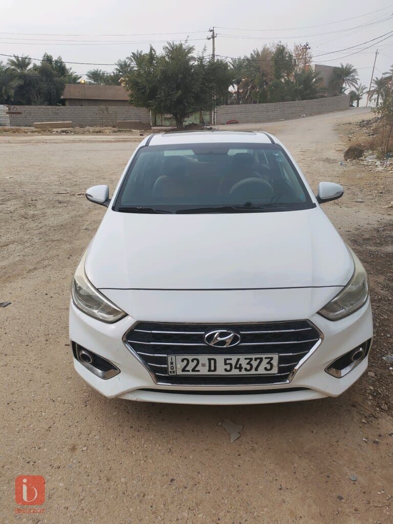 Hyundai Accent 12