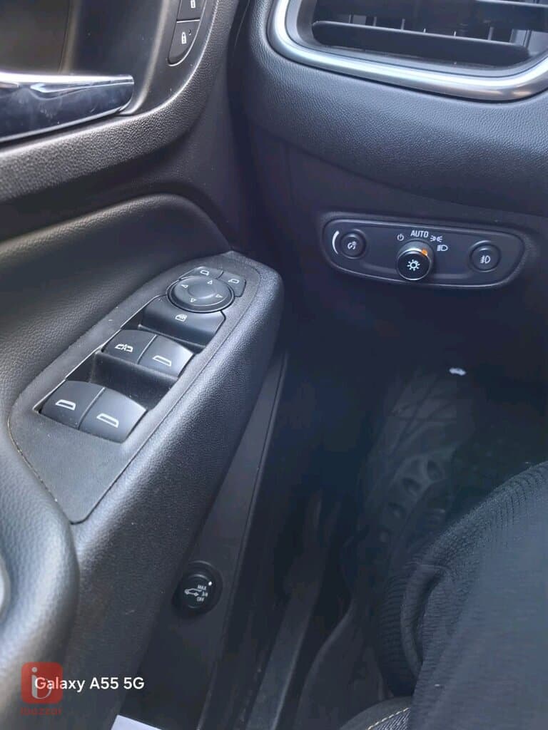 Chevorlet Equinox 1LT 11