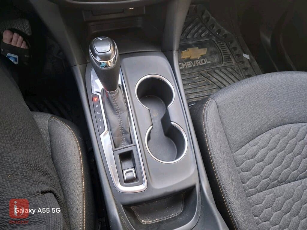 Chevorlet Equinox 1LT 9