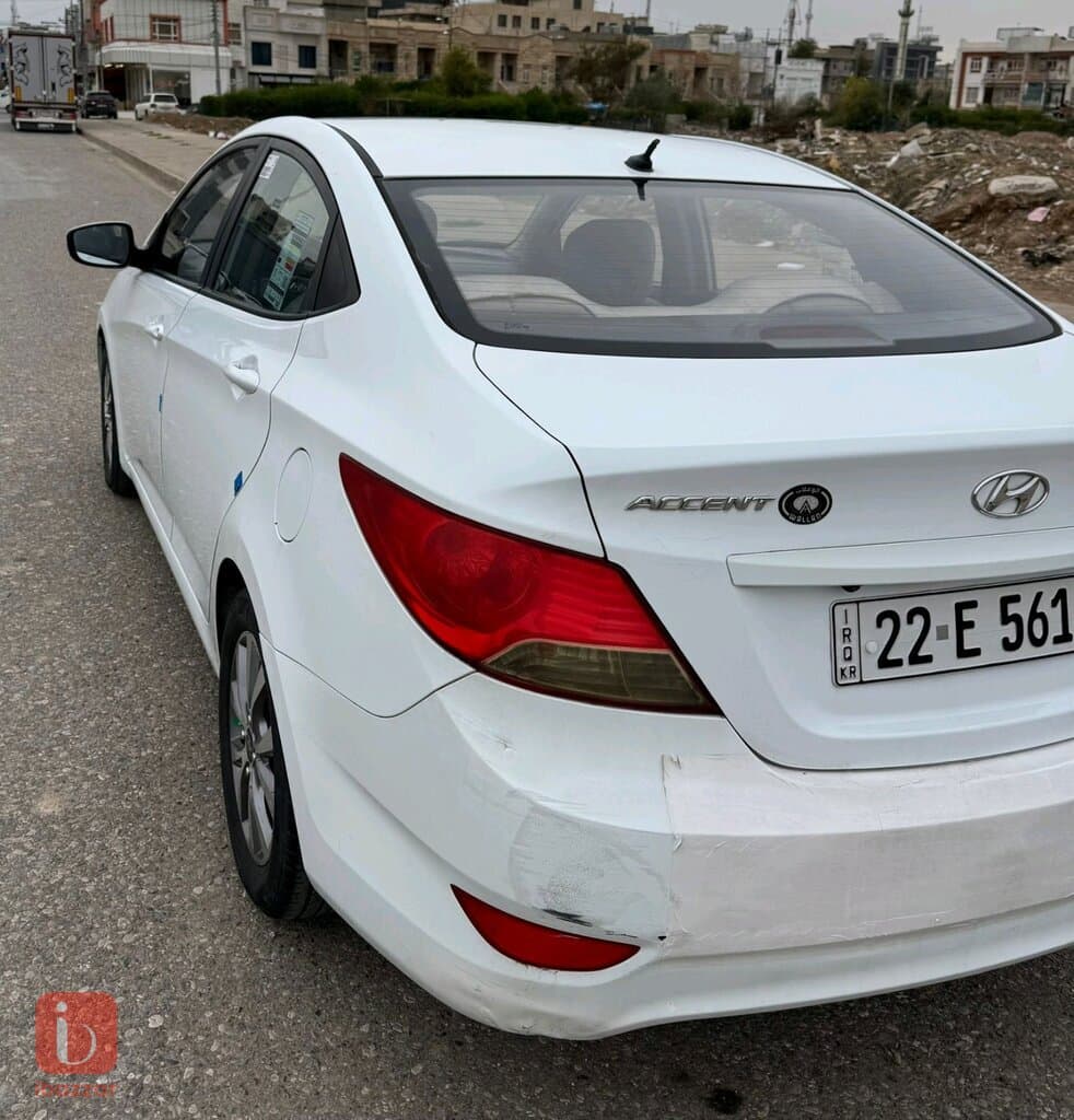 Hyundai Accent 9