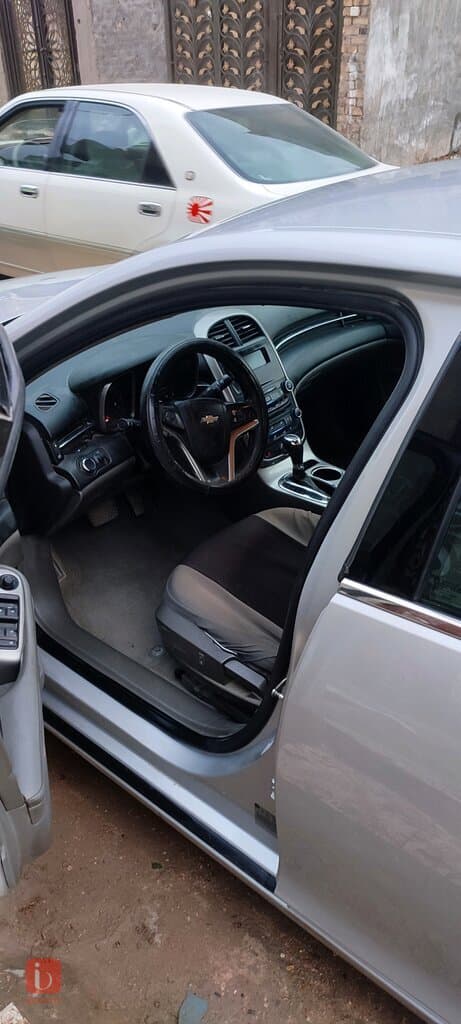Chevorlet Malibu LS 5