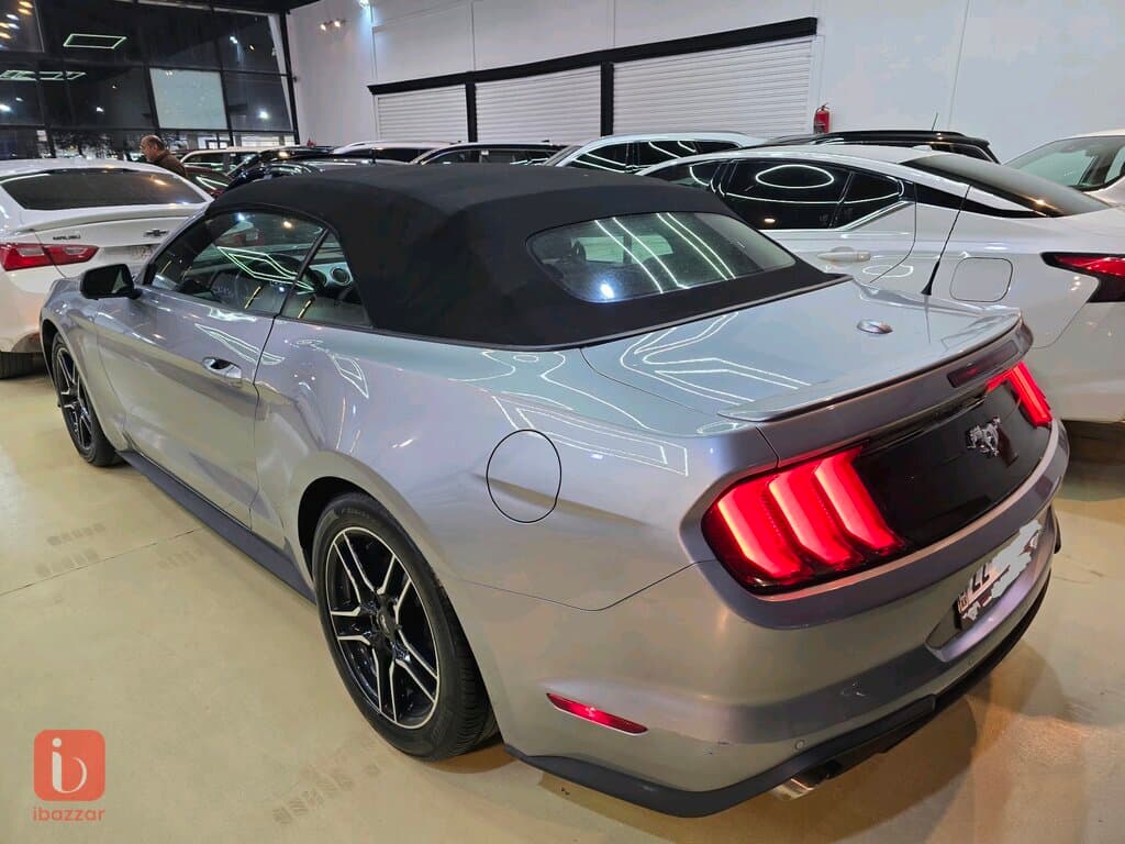 Ford Mustang Ecoboost Premium 4
