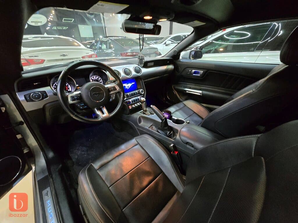 Ford Mustang Ecoboost Premium 6