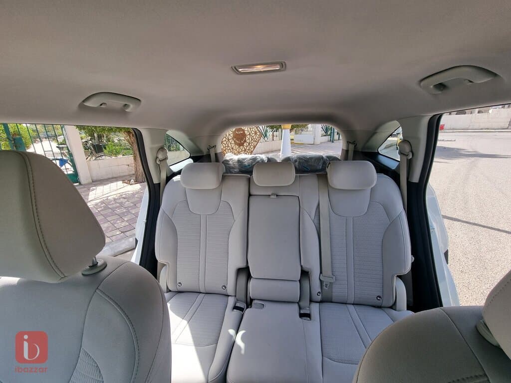 KIA Sorento 8