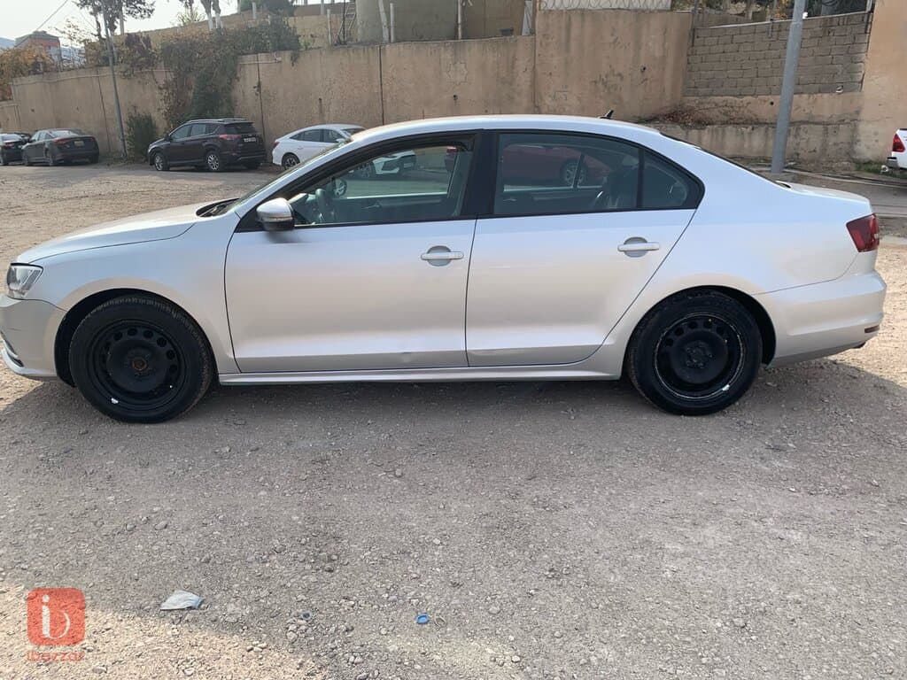 Volkswagen Jetta Comfortline 3