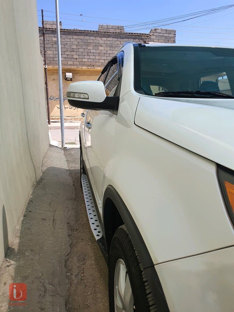 KIA Sorento 5