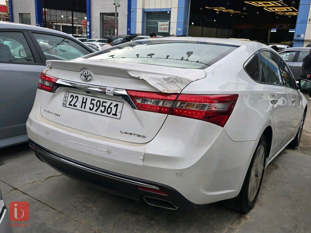 Toyota Avalon 5