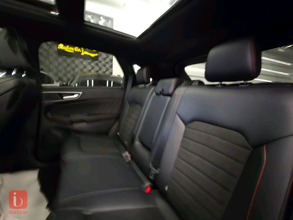 Ford Edge 5