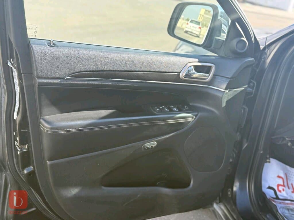 Jeep Grand Cherokee Limited 16