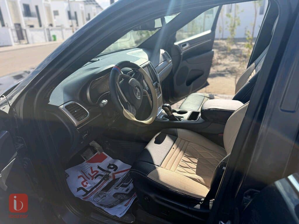 Jeep Grand Cherokee Limited 18