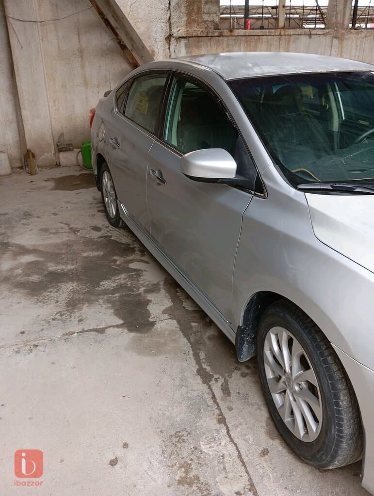 Nissan Sentra SV 2