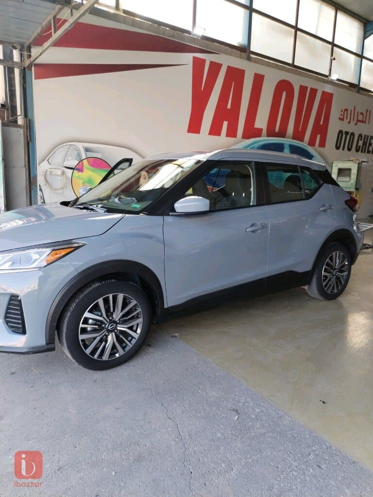 Nissan Kicks SV 4