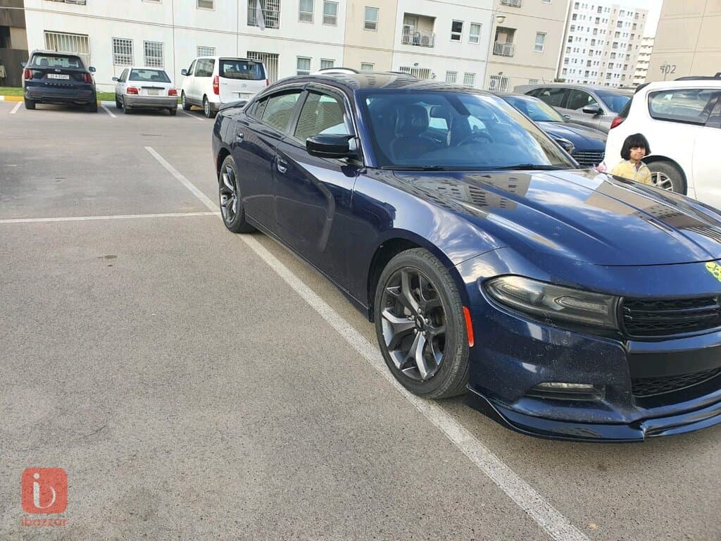 Dodge Charger SXT 5