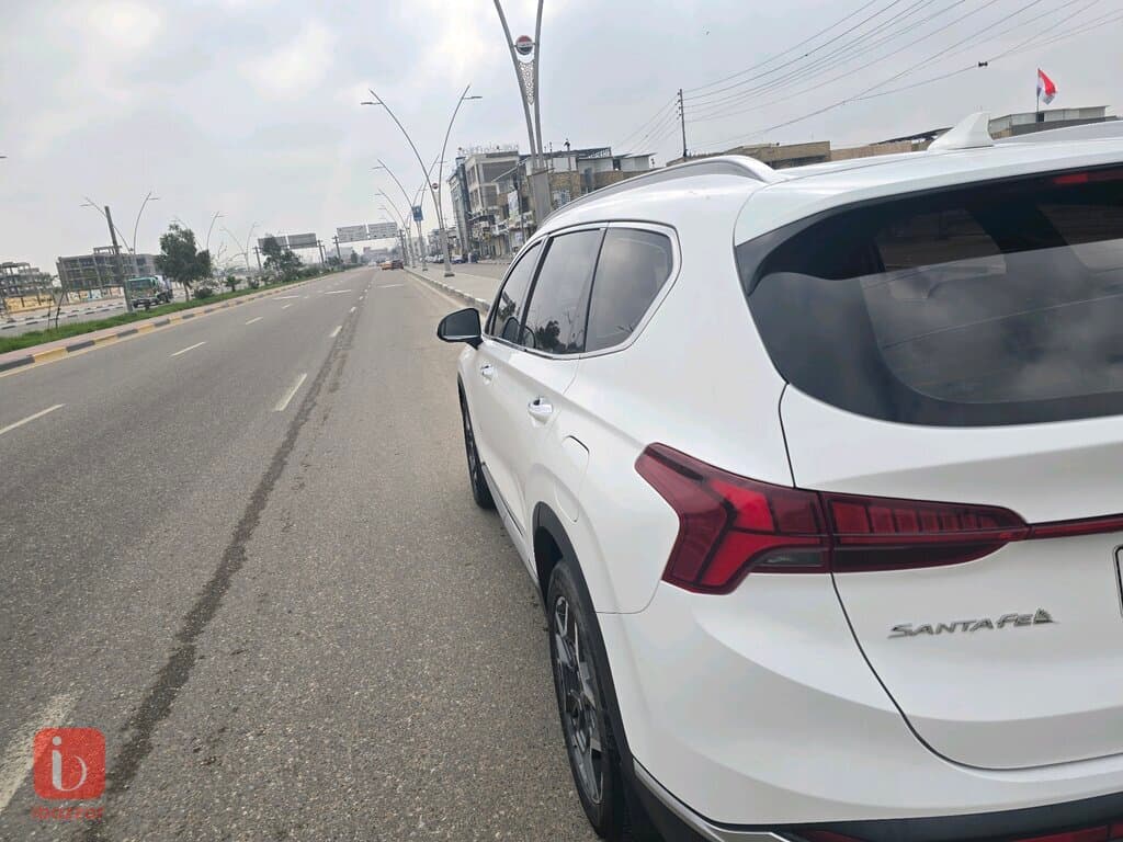 Hyundai Santa Fe 6