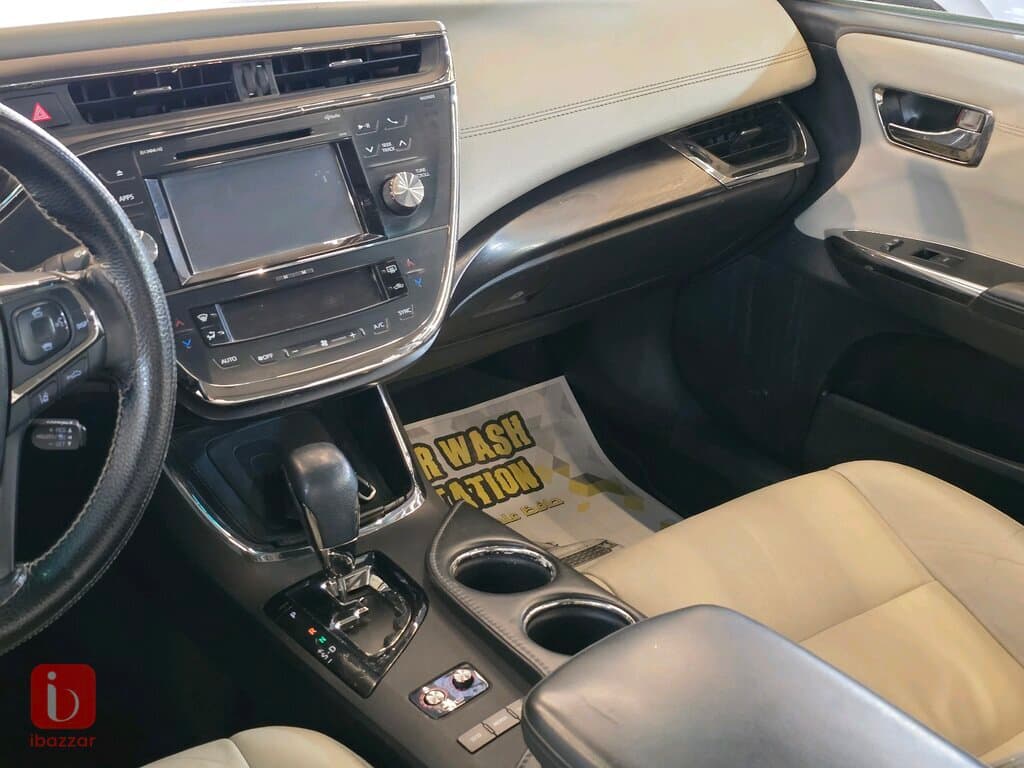 Toyota Avalon XLE 9
