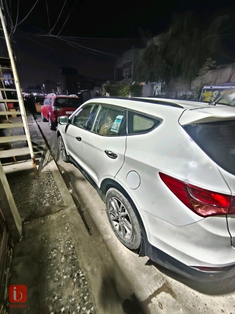 Hyundai Santa Fe Standard 7