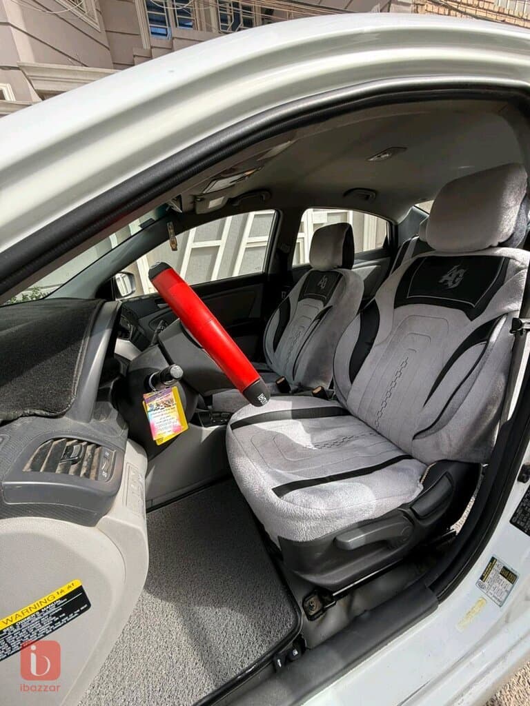 Hyundai Accent 11