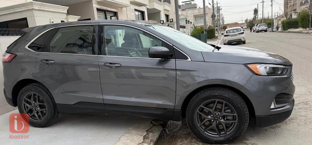 Ford Edge SEL 7