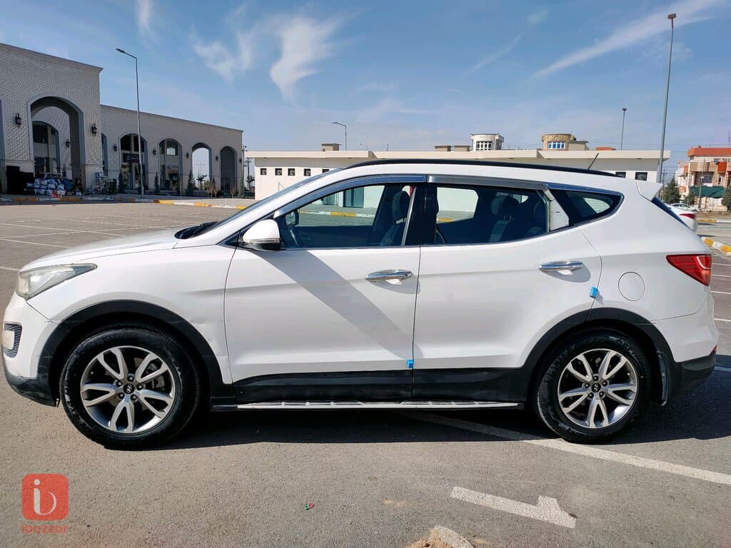 Hyundai Santa Fe 4