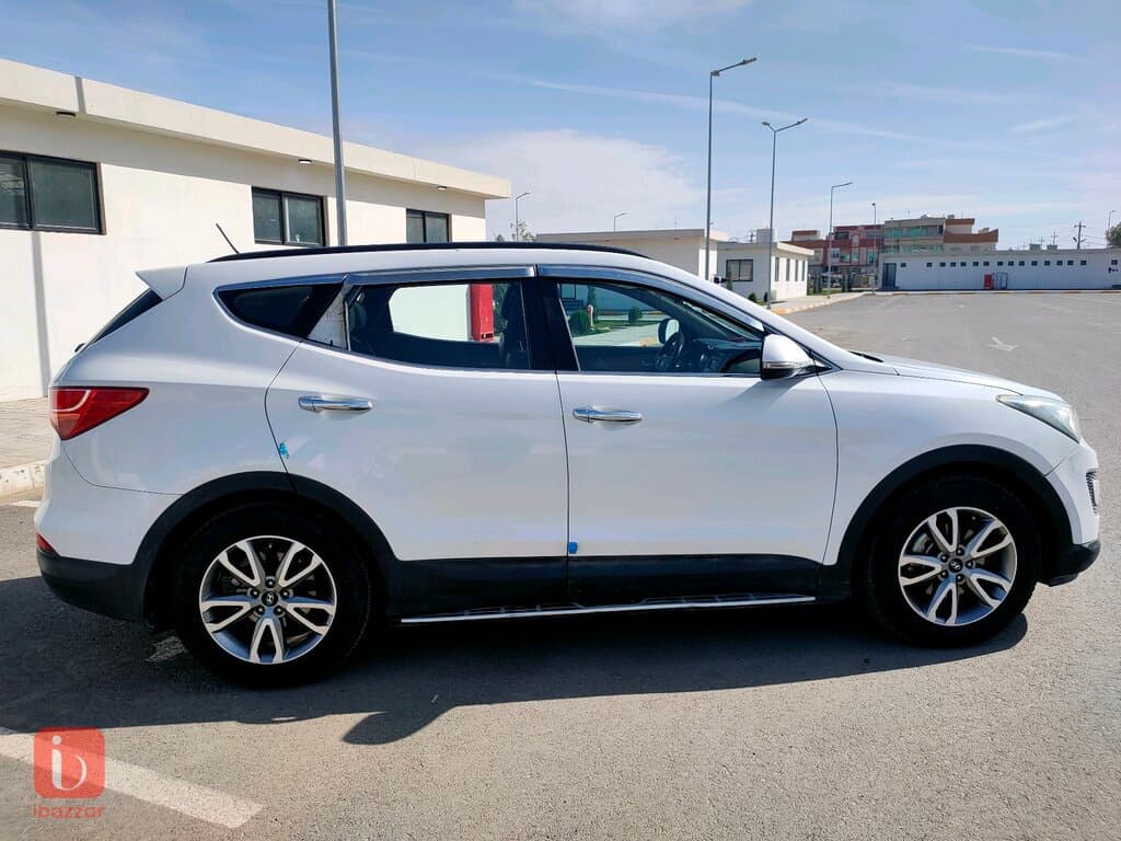 Hyundai Santa Fe 5