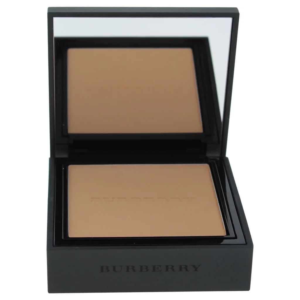 Burberry Foundation powder (Nude) 2