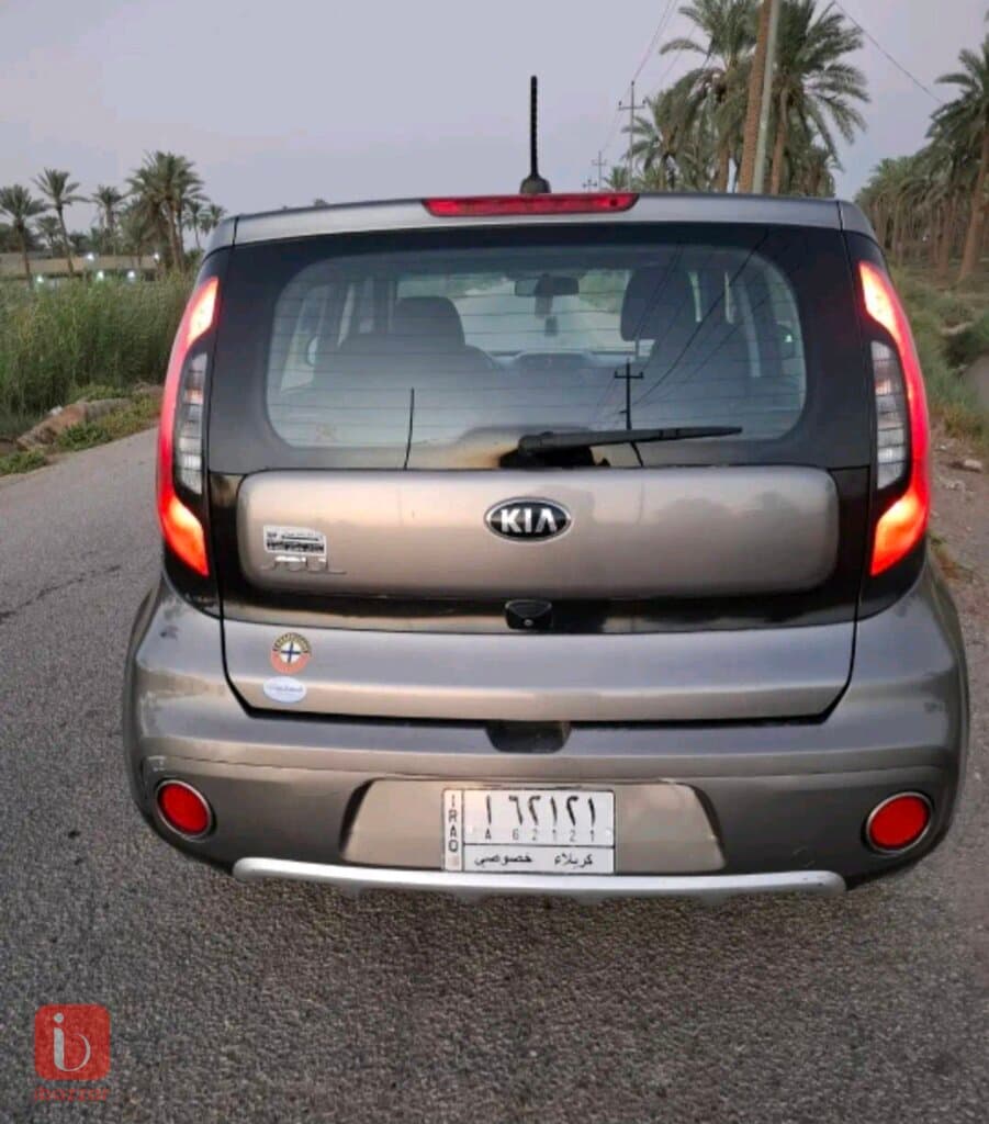 KIA Soul EX 2.0 7