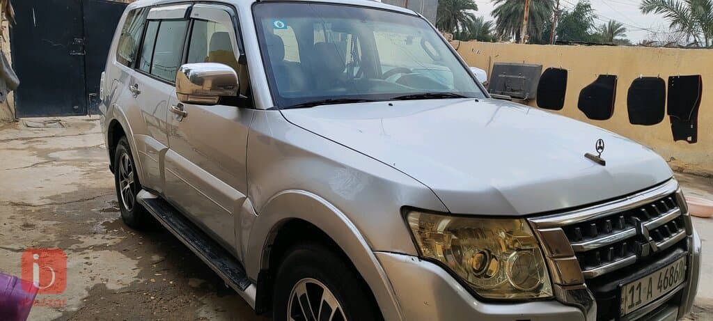 Mitsubishi Pajero 6