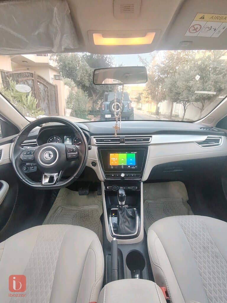 MG MG5 Comfort Plus 8
