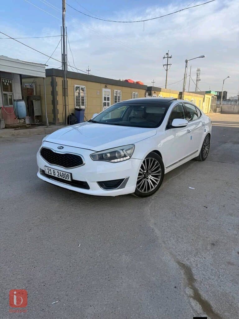 KIA Cadenza