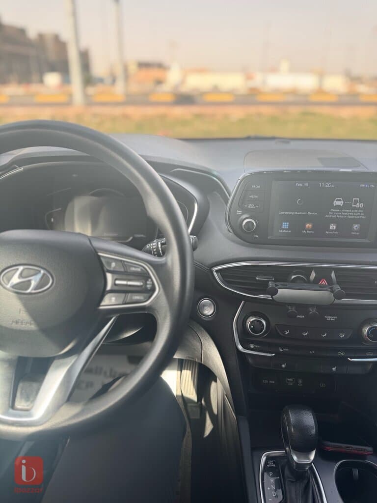 Hyundai Santa Fe GLS 7