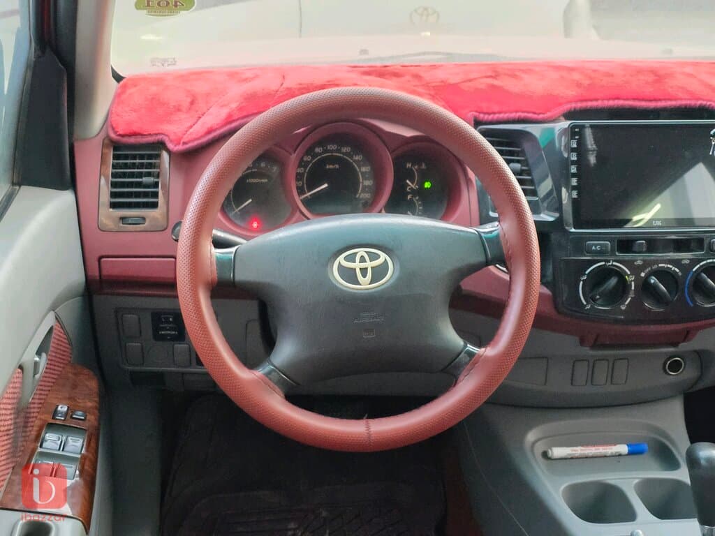 Toyota Hilux 6