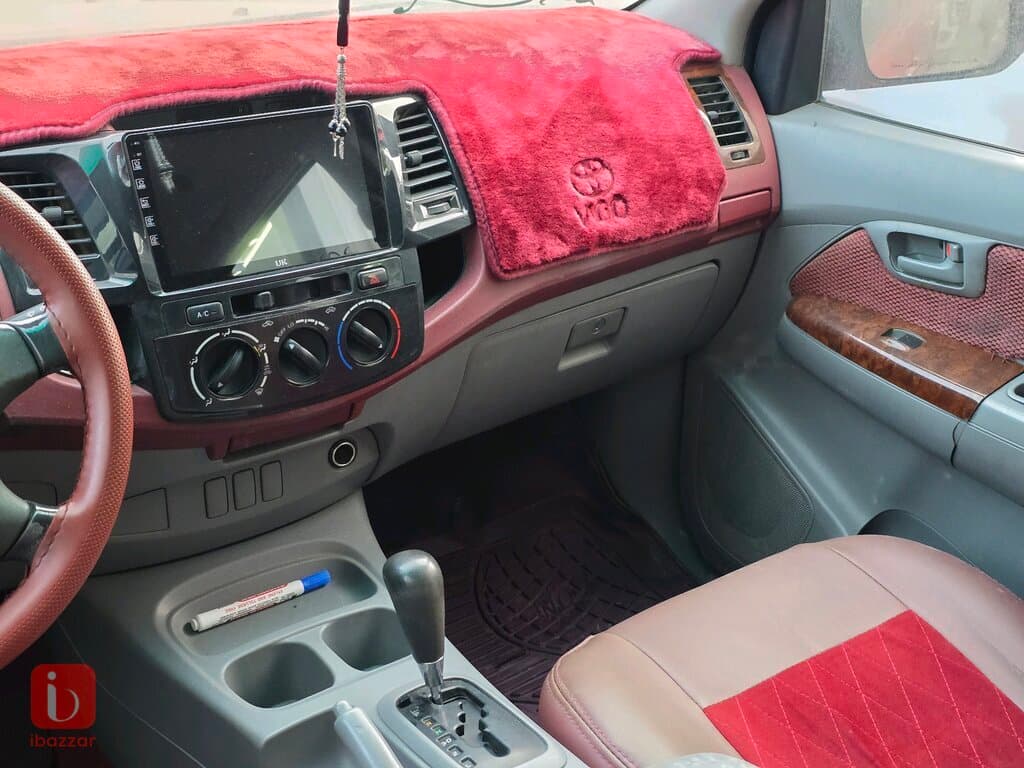 Toyota Hilux 7