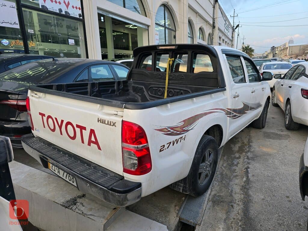 Toyota Hilux 3