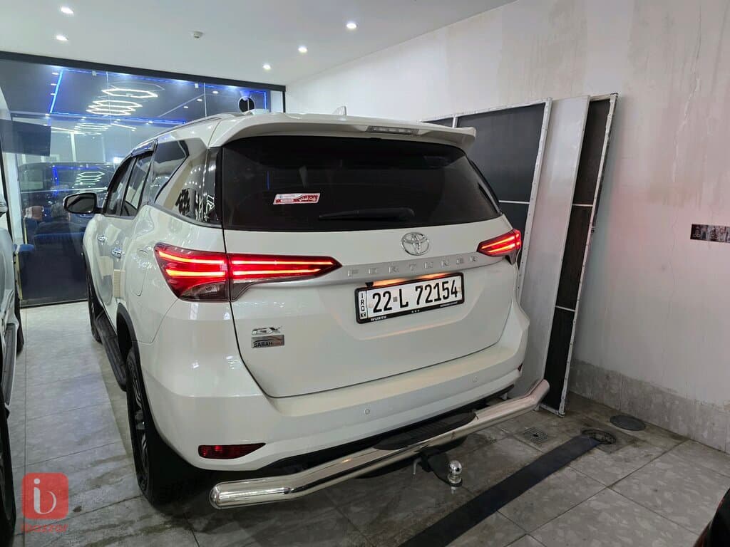 Toyota Fortuner 2