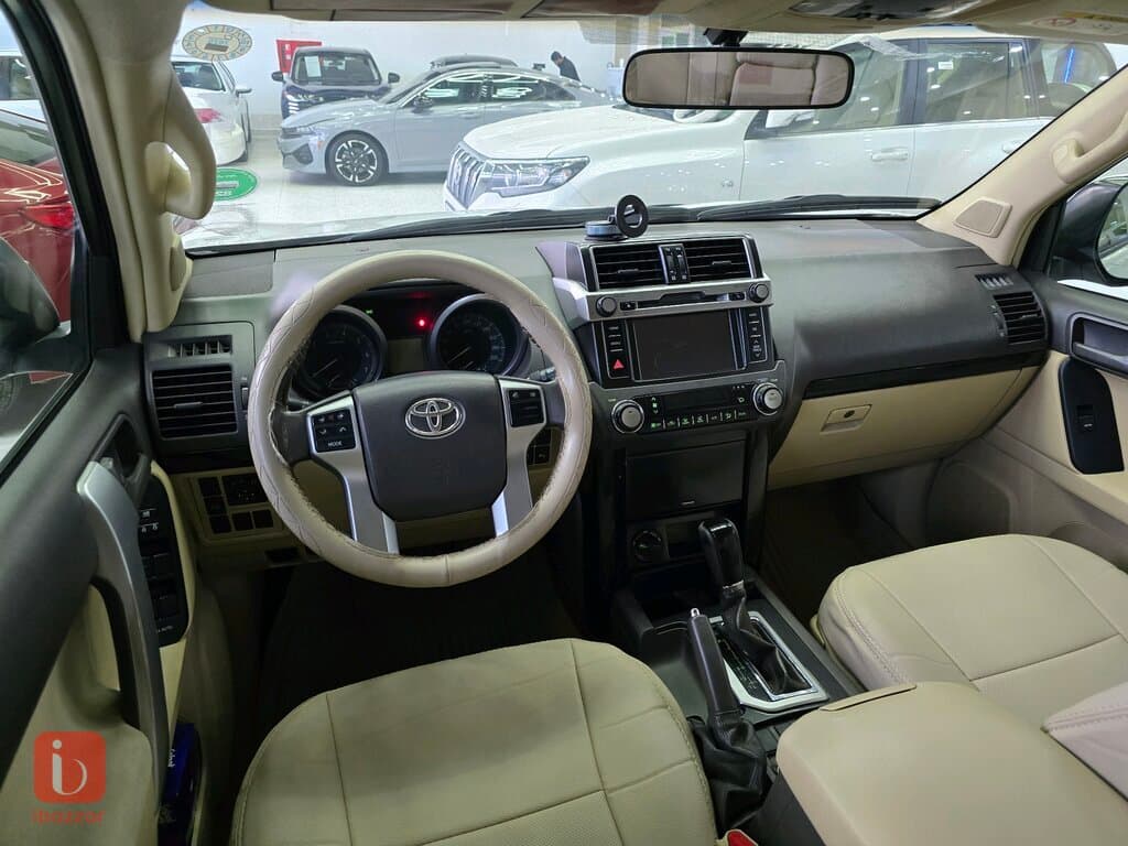 Toyota Prado — photo 6
