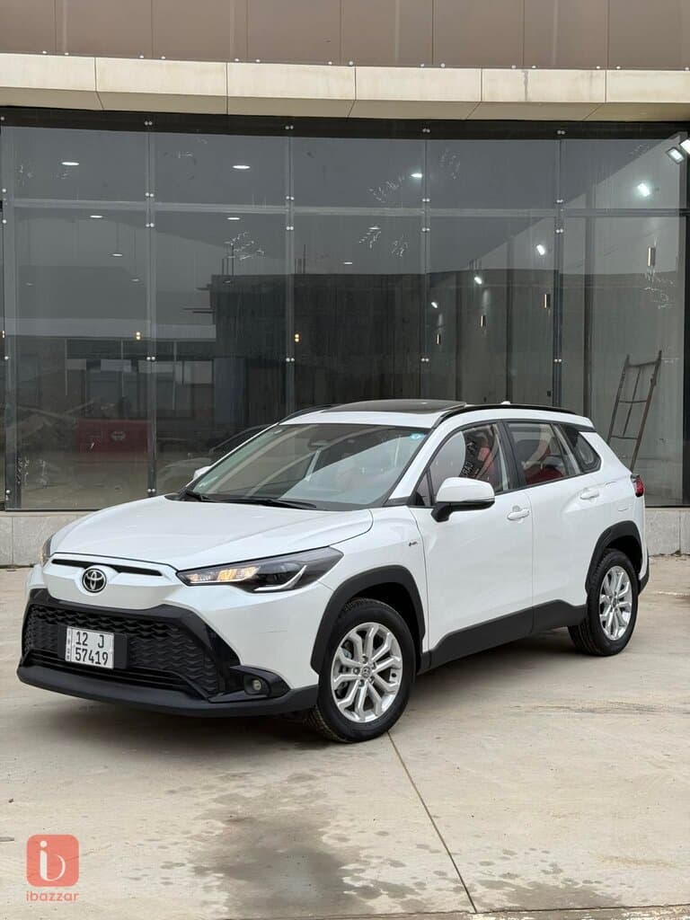 Toyota Corolla Cross 10