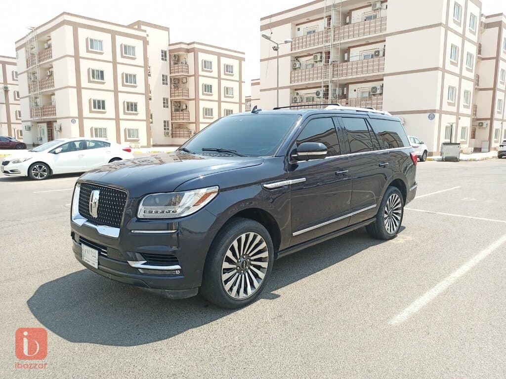 Lincoln Navigator Standard