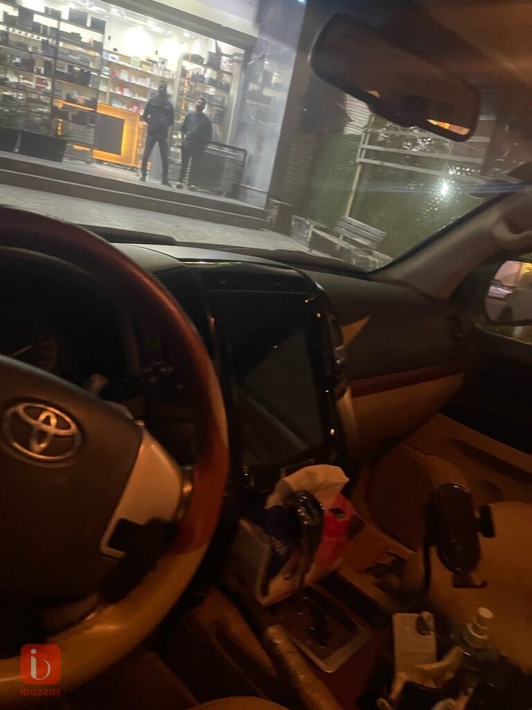 Toyota Land Cruiser GXR 6