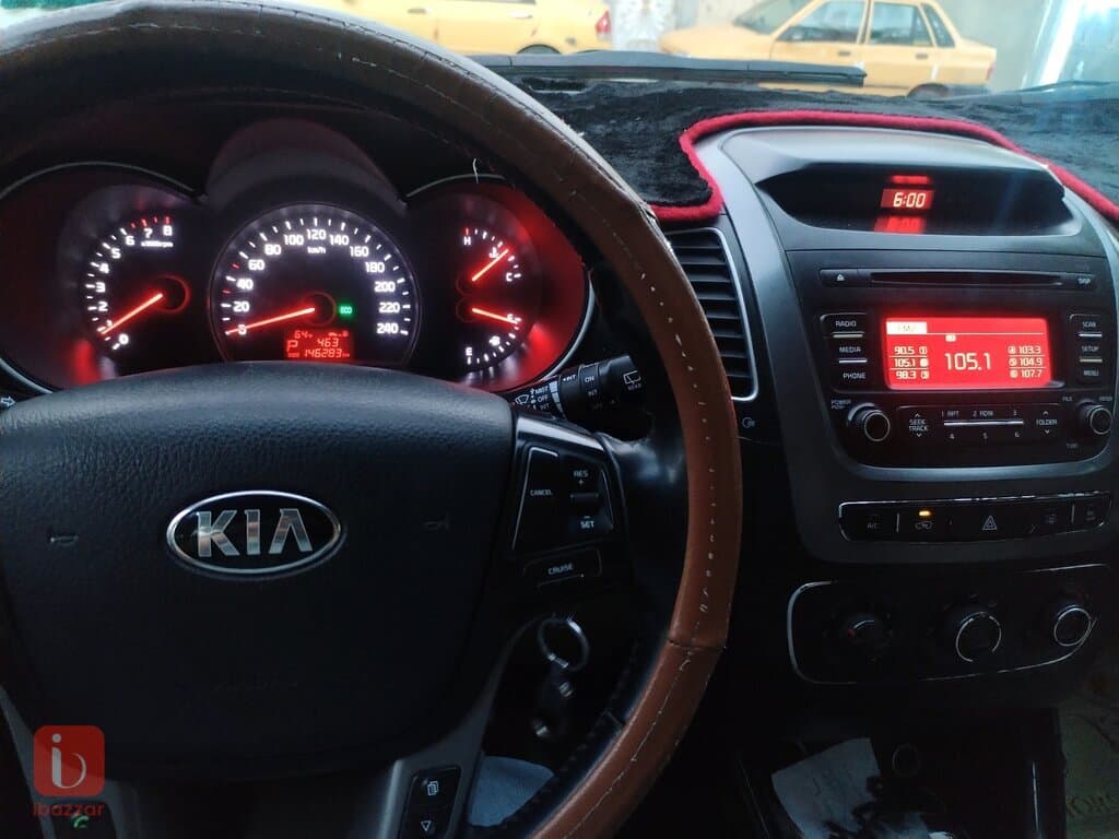 KIA Sorento EX 11