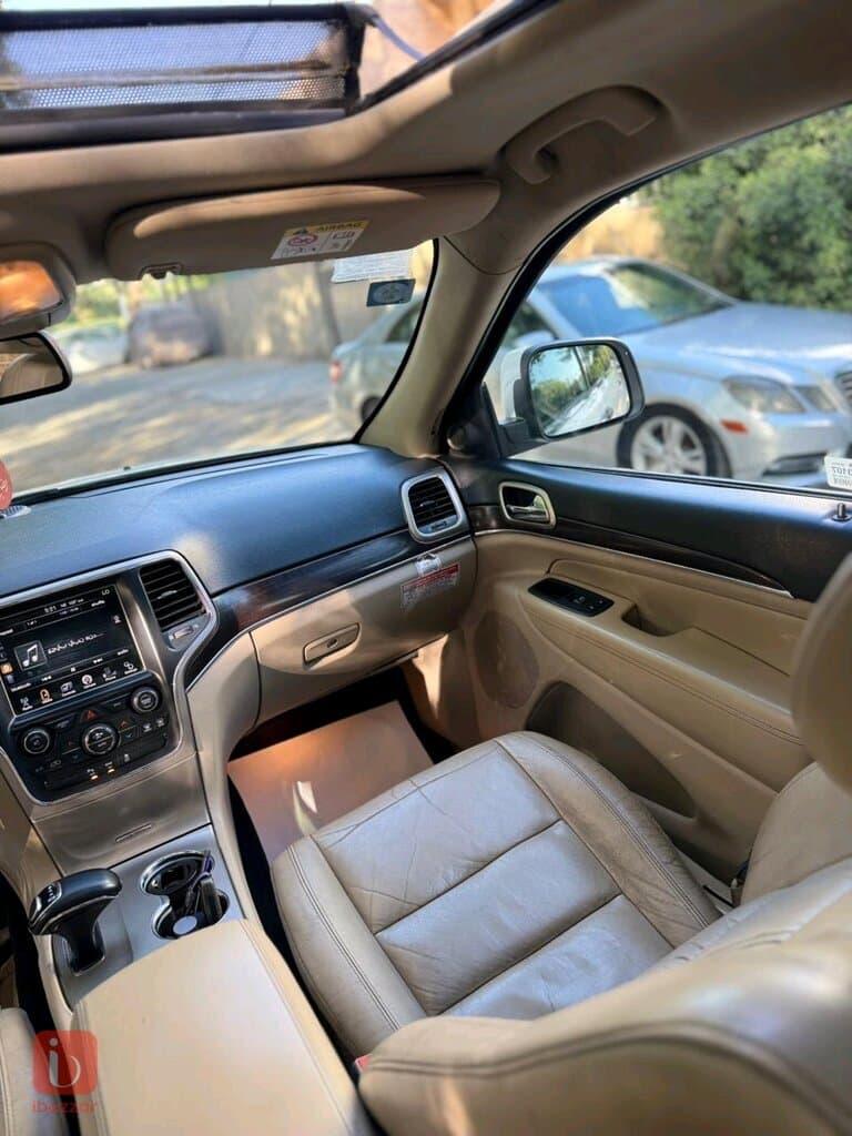 Jeep Grand Cherokee Limited 10