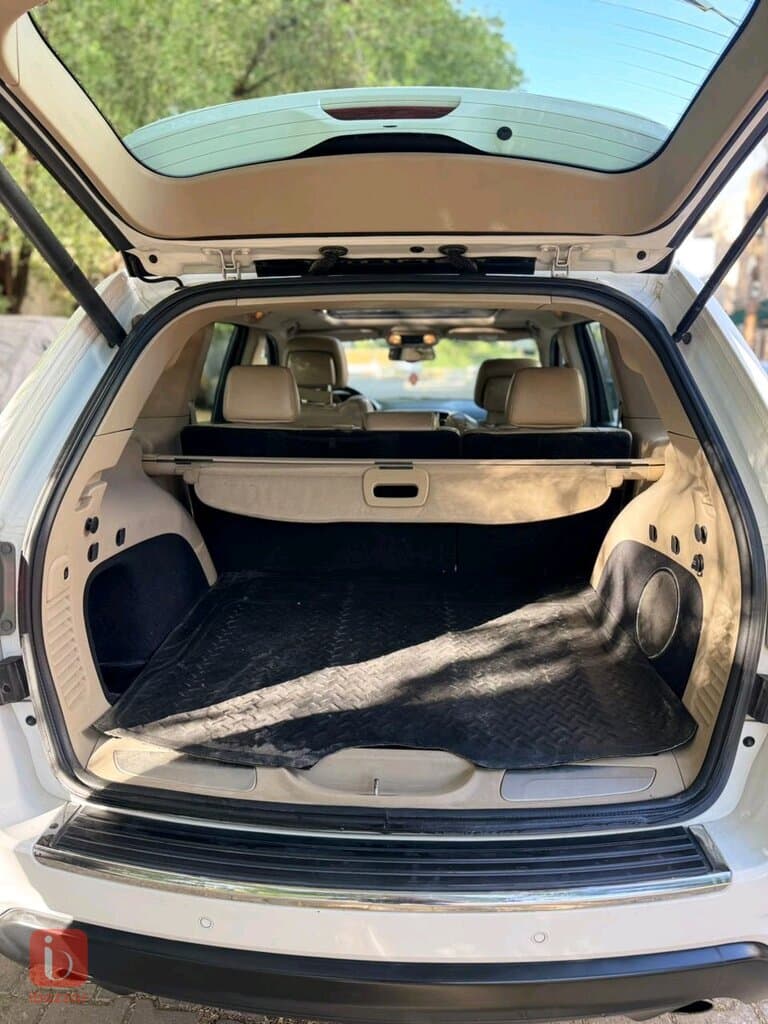 Jeep Grand Cherokee Limited 14