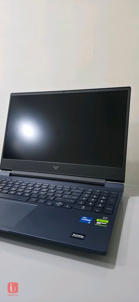 hp victus — photo 2