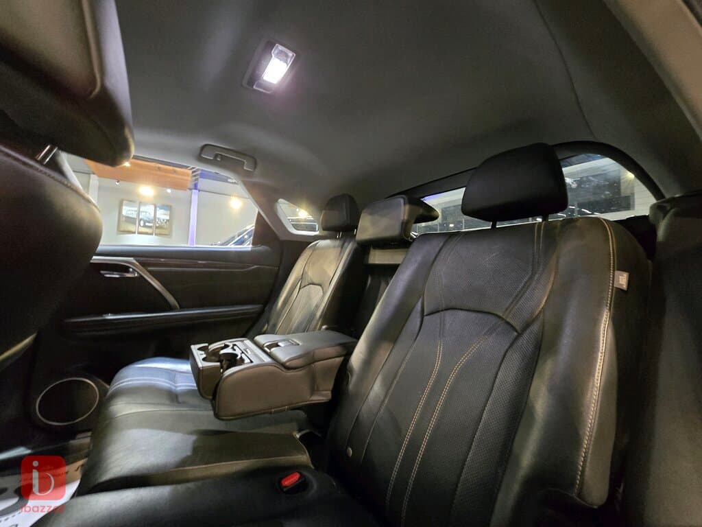 Lexus RX-Series 6